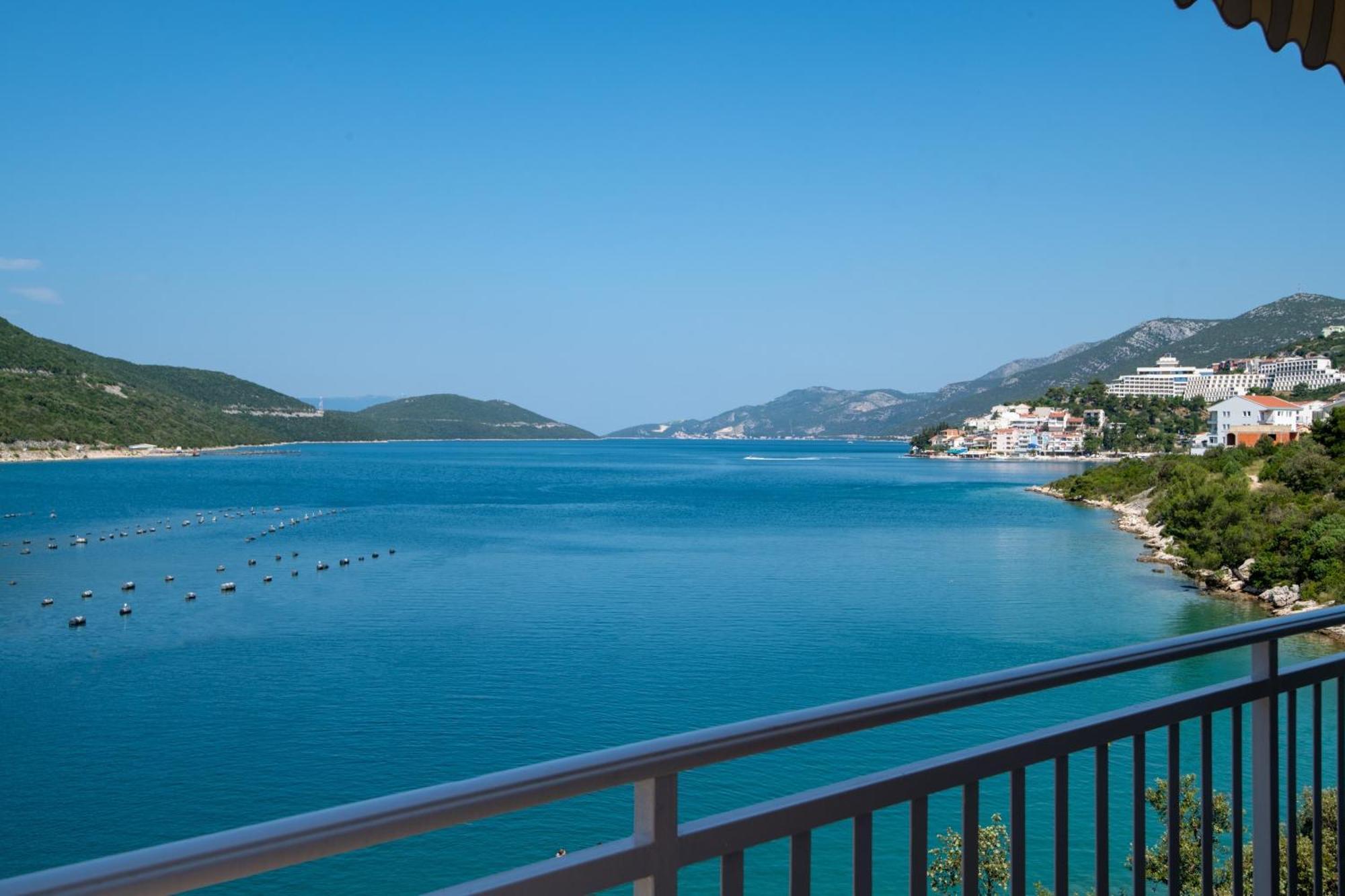 Villa San Neum Room photo